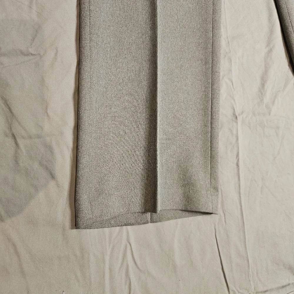 Vintage Levi’s Action Slacks Taupe Brown High Rise Straight Leg Pants 38x30 USA